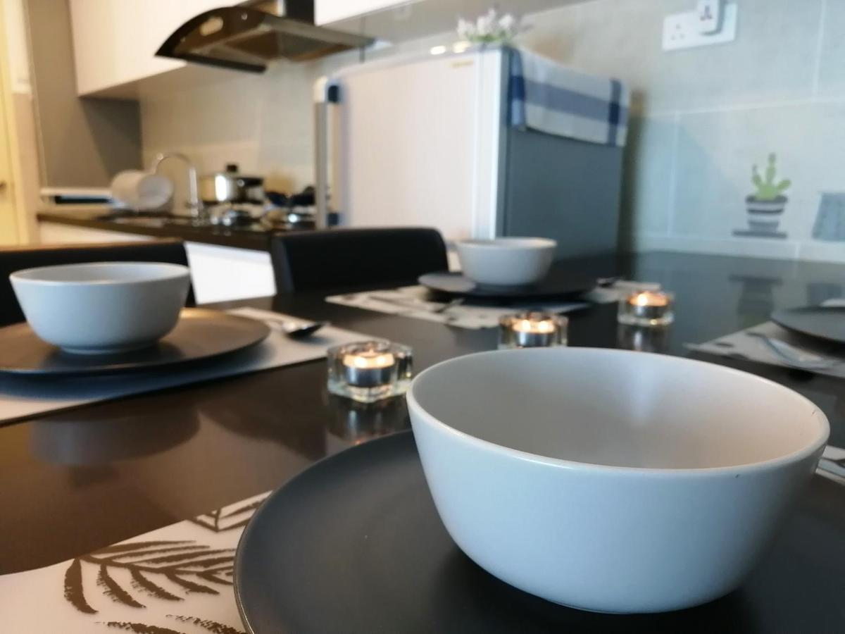 อพาร์ตเมนต์ 2 ห้องนอน 2 ห้องน้ำส่วนตัว ขนาด 99 ตร.ม. – กลางเมืองมะละกา Apartment Malacca ภายนอก รูปภาพ